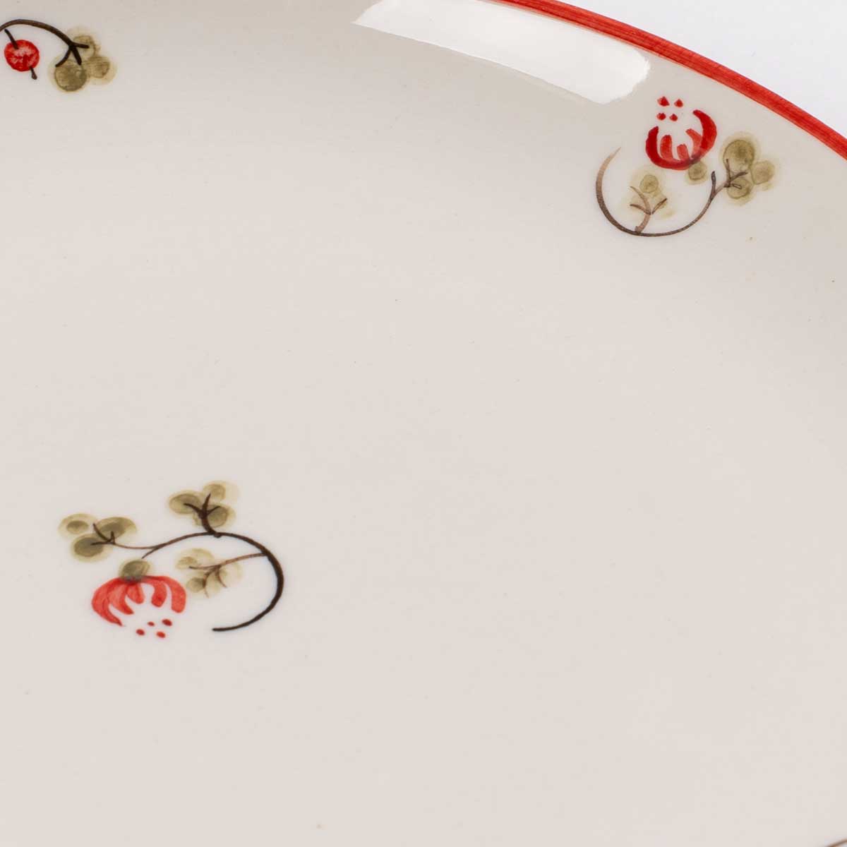 Тарелка закусочная Дымов Керамика Шиповник 21см