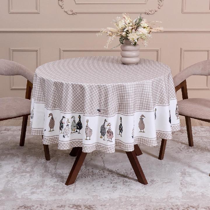 Скатерть Santalino Family Farm круглая 190см