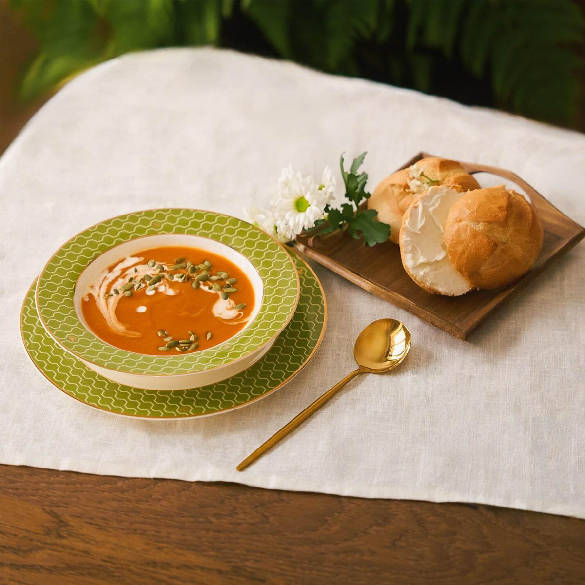 Тарелка суповая Domique To Bee or Not