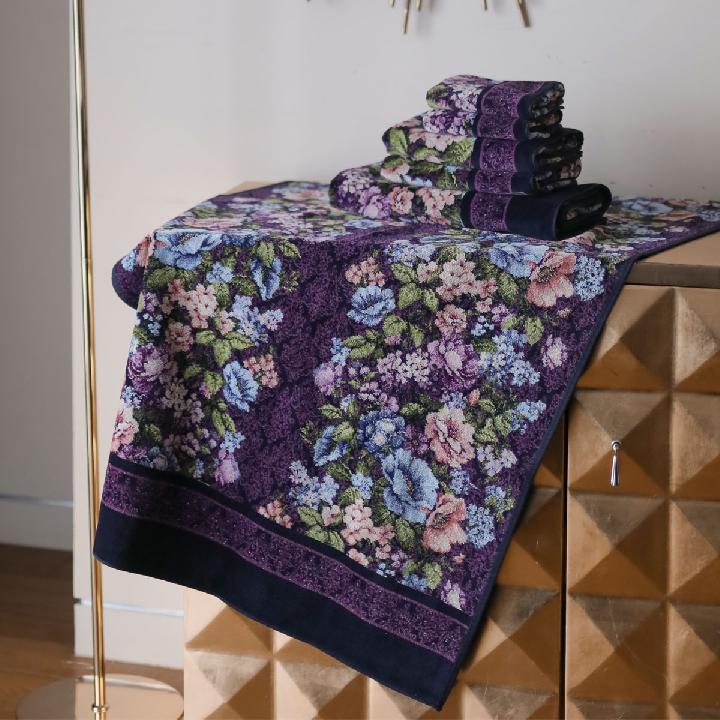 Полотенце Feiler Anjelika 75x150см, цвет черничный