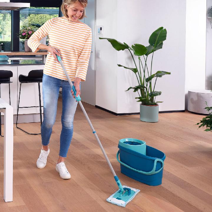 Комплект для влажной уборки Leifheit Clean Twist M Ergo швабра и ведро