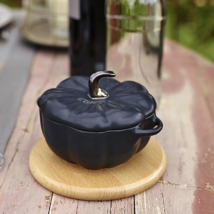 Кокот Staub Тыква 14,8см, черный