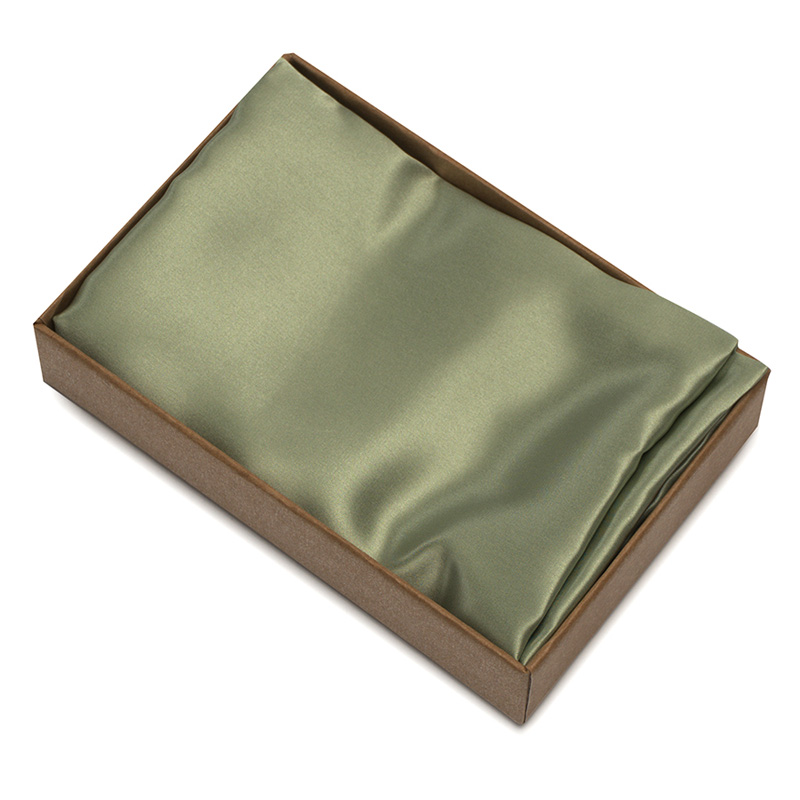 Наволочка из натурального шелка Tkano Essential мятного цвета