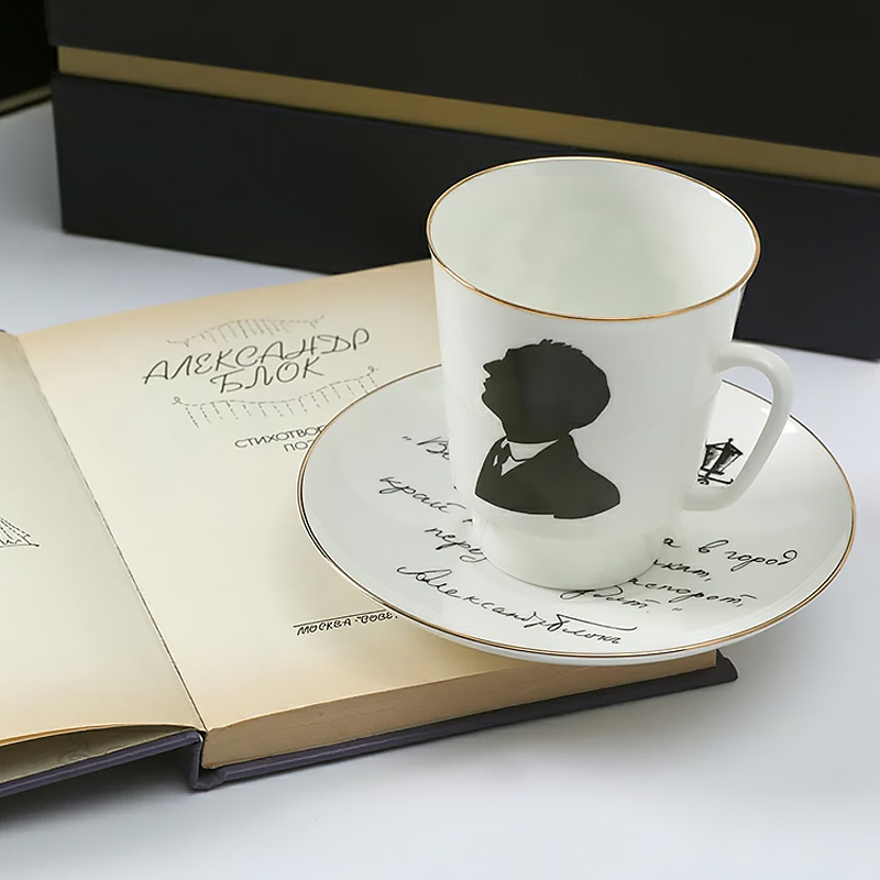 Пара чайная Императорский фарфоровый завод Русские писатели Блок