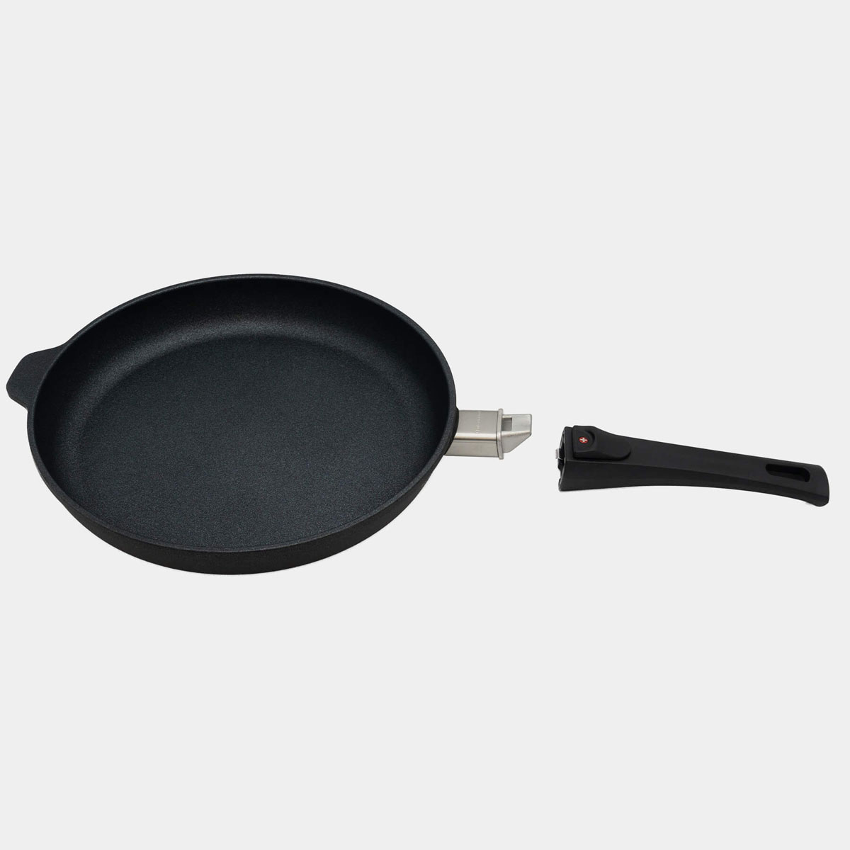 Сковорода индукционная со съемной ручкой Swiss Diamond XD Classic Induction 28см