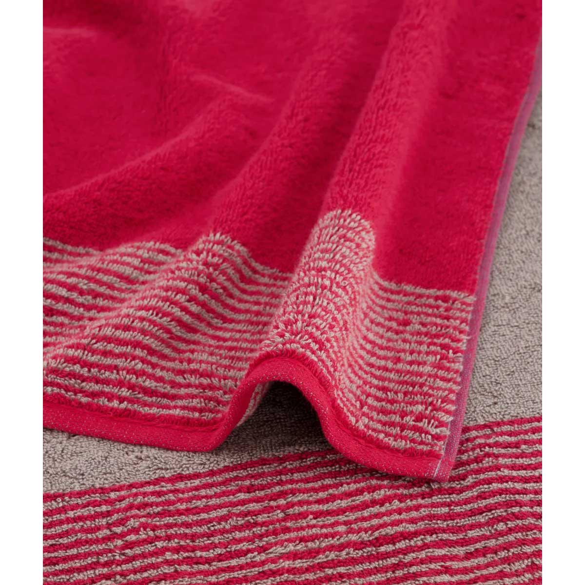 Полотенце махровое Cawo Two-Tone 50x100см, цвет бордовый