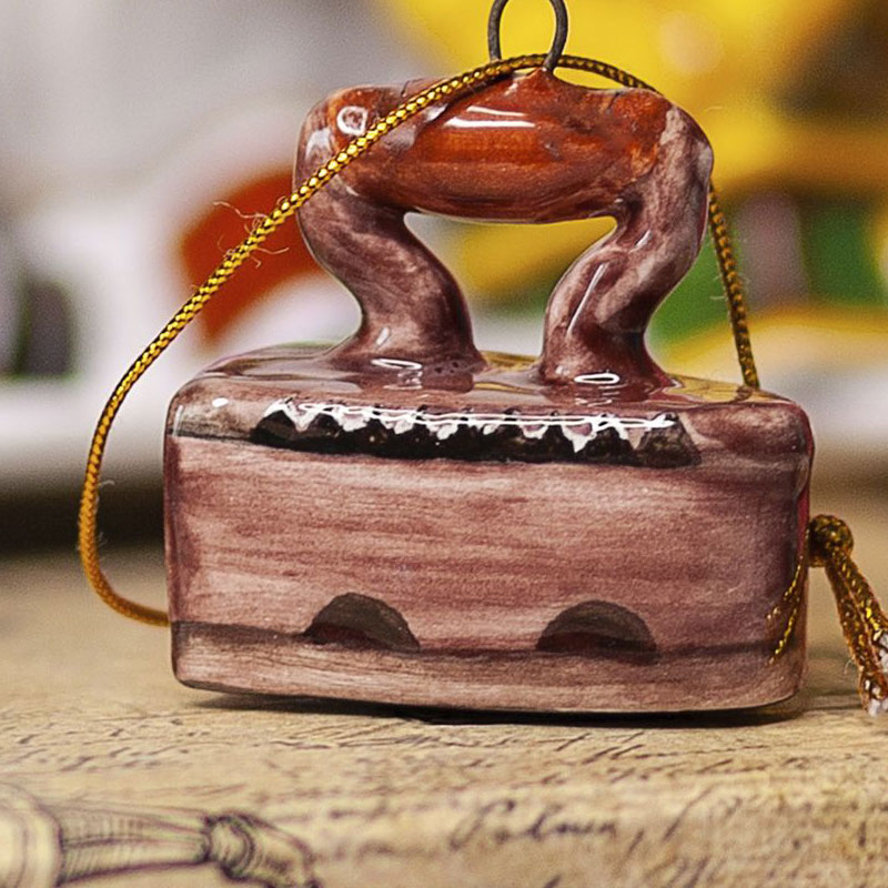 Елочная игрушка Ярославская Керамическая Мануфактура Ретроштучки. Утюг