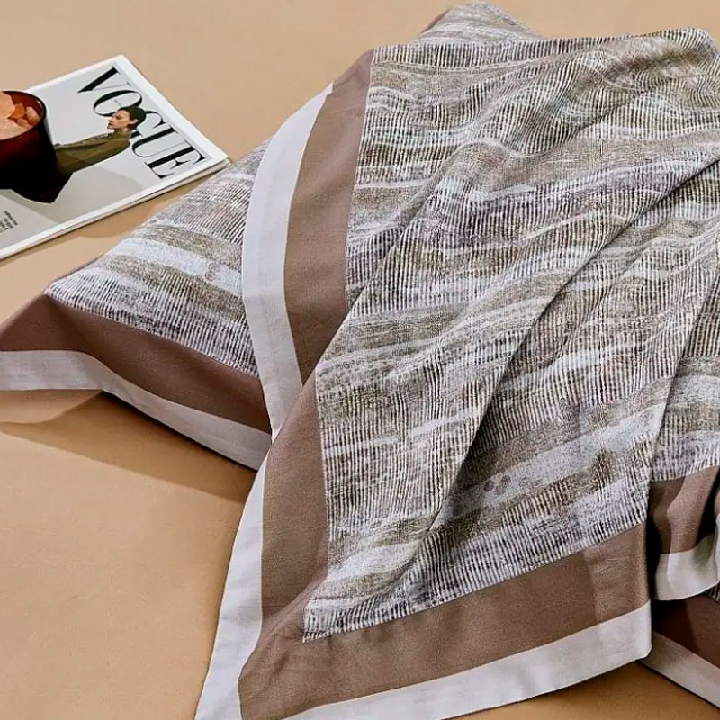 Комплект постельного белья евро Anabella Asabella, узор на серо-коричневом