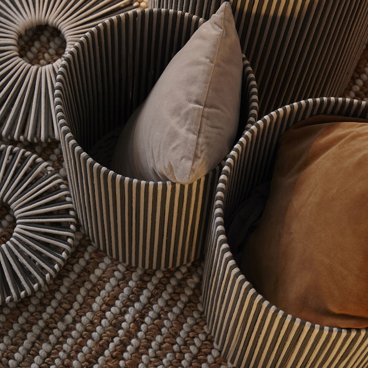 Корзина плетеная Tkano Ethnic Dholak Grey, размер M