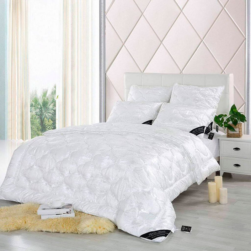 Одеяло 1,5-спальное Sofi de Marko Black Diamond 155x210см, цвет белый