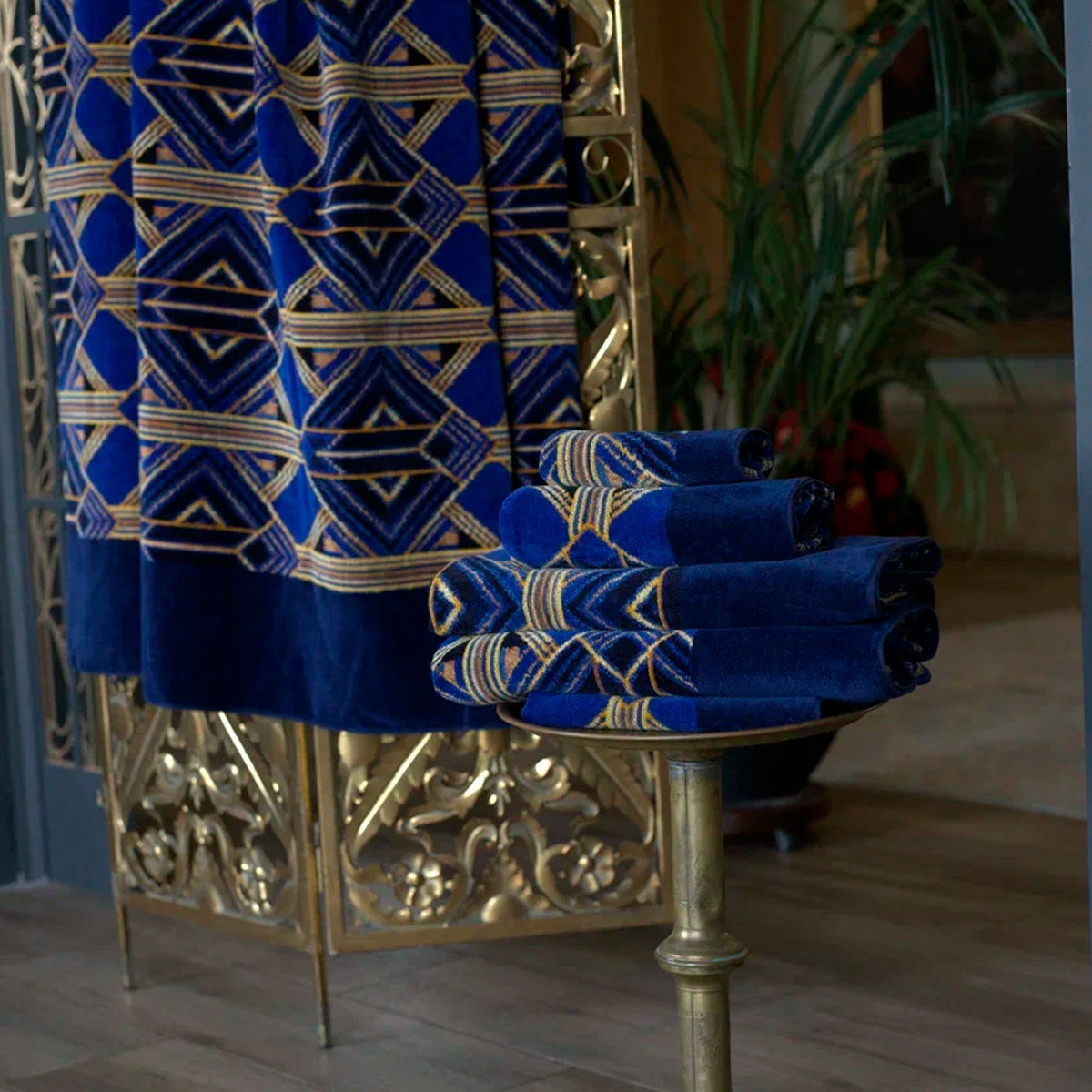 Полотенце Feiler Gatsby 75x150см, цвет темно-синий