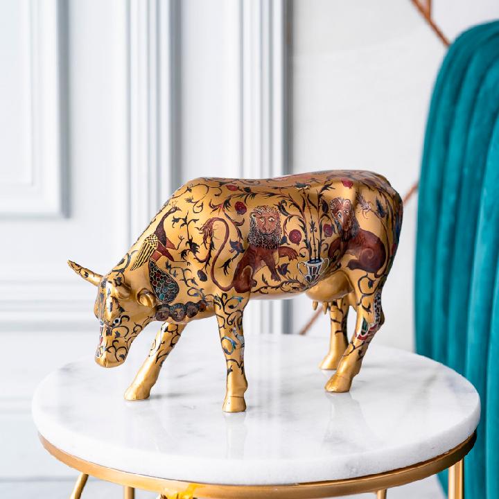 Коллекционная корова CowParade Golden Byzantine