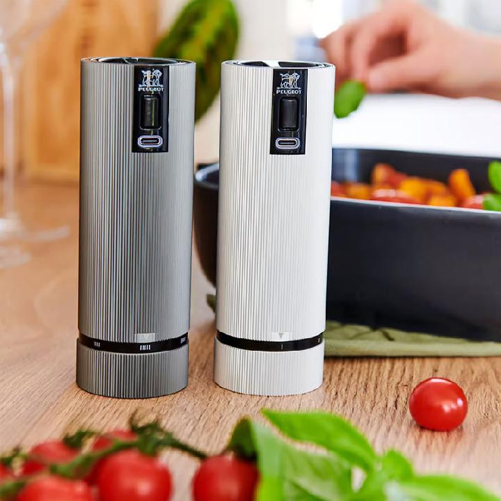 Набор мельниц электрических для соли и перца Peugeot Line Z 15см