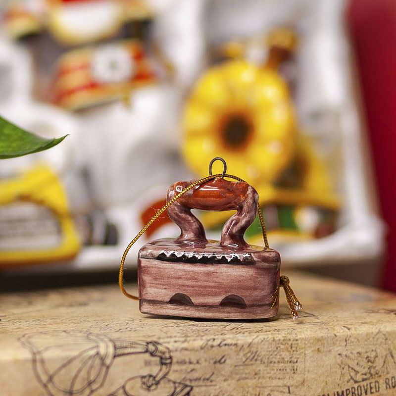 Елочная игрушка Ярославская Керамическая Мануфактура Ретроштучки. Утюг