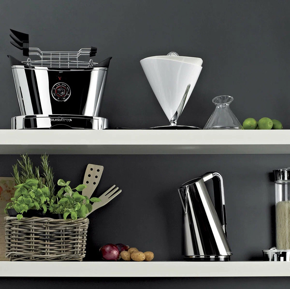 Bugatti toaster and kettle outlet