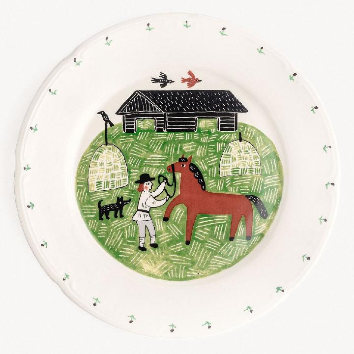 Тарелка закусочная Дымов Керамика Огород Уткина Конь