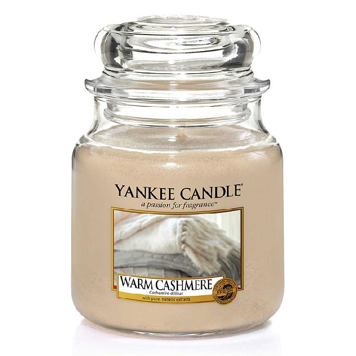 Свеча средняя в стеклянной банке Yankee Candle Тёплый кашемир