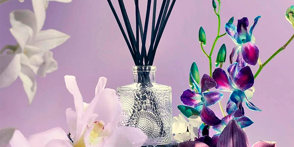 5 новых весенних вдохновляющих ароматов для дома