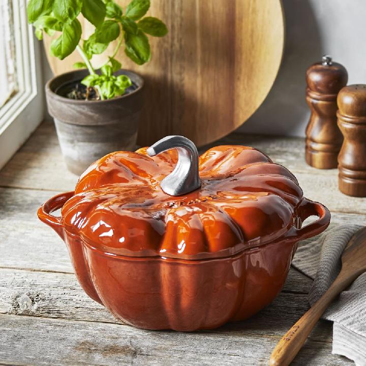 Кокот Staub La Cocotte Тыква, цвет корица